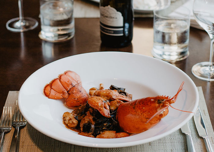 “I Refuse To Believe A Single Soul Wants To Eat It”: 35 People Share Overhyped Foods