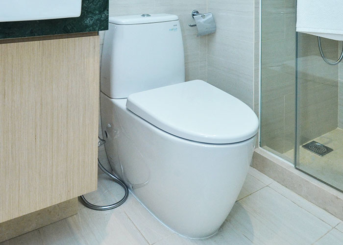 “What's The Most Insane Complaint You've Had About An Employee That Turned Out To Be True?” (35 Answers)