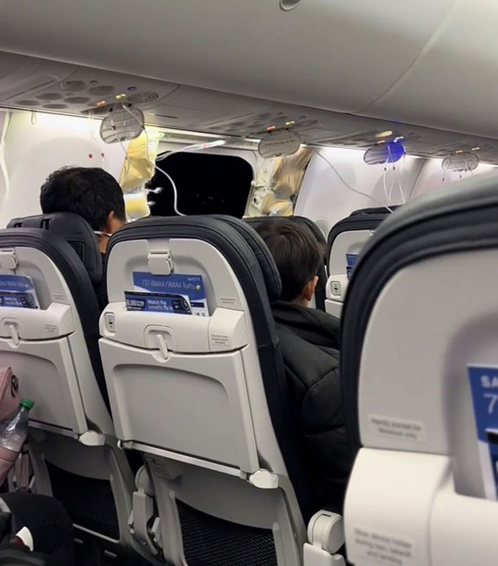 Phone Survives Falling From The Already Viral Alaska Airlines Flight Where A Door Was Lost