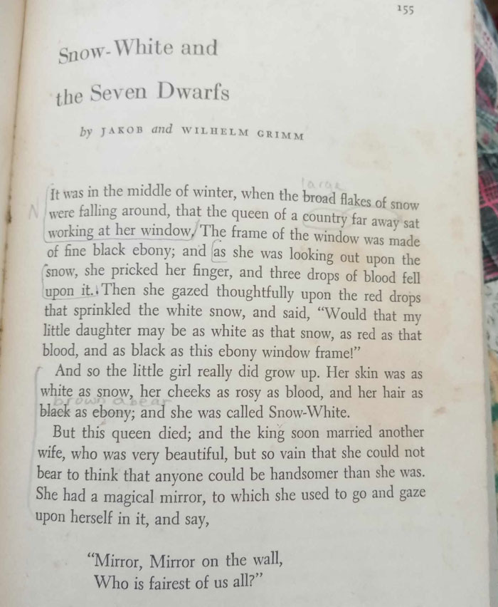 This Group Is Dedicated To Discussing The Mandela Effect, Here Are 30 Of Their Best Examples