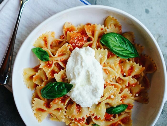 30 Dishes From The Menu Of Picky Eaters Outside The US, According To People Online