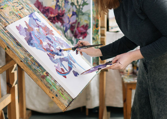 Artist Learns MIL Gave Her Services As A Present To Her Friends Without Her Consent