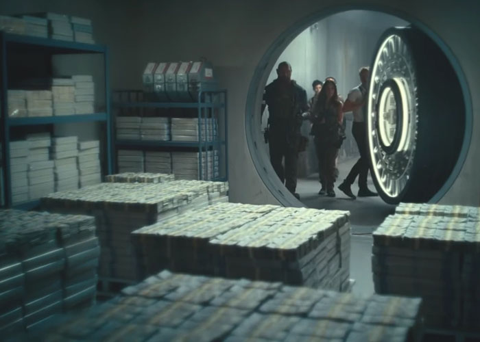 “You Are Going To Be Dead, My Dude”: 50 Internet Users Ruin Popular Movie Tropes With Their In-Depth Knowledge