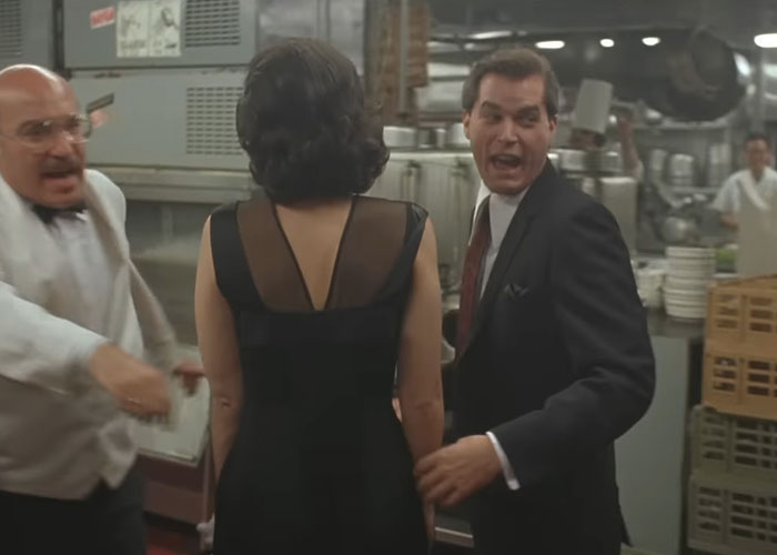 “You Are Going To Be Dead, My Dude”: 50 Internet Users Ruin Popular Movie Tropes With Their In-Depth Knowledge