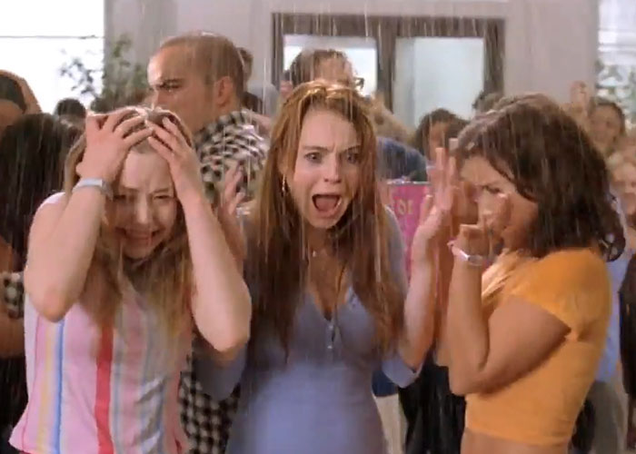 “You Are Going To Be Dead, My Dude”: 50 Internet Users Ruin Popular Movie Tropes With Their In-Depth Knowledge