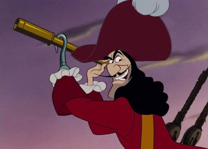 People Explain 30 Movies From The Villain’s Perspective And You May Never Look At Them The Same Again