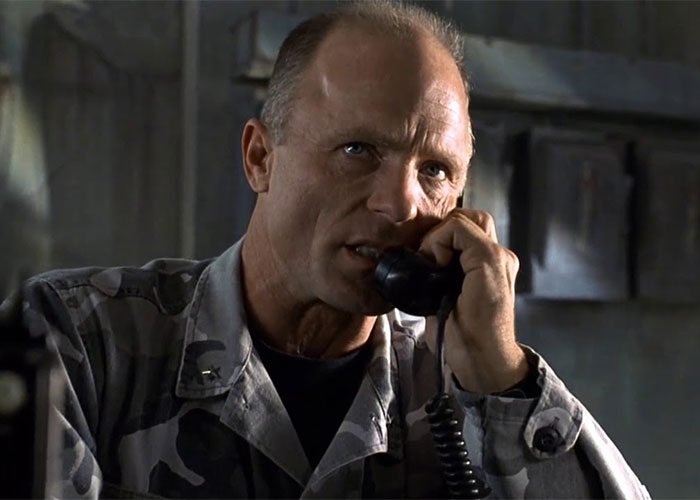 People Explain 30 Movies From The Villain’s Perspective And You May Never Look At Them The Same Again