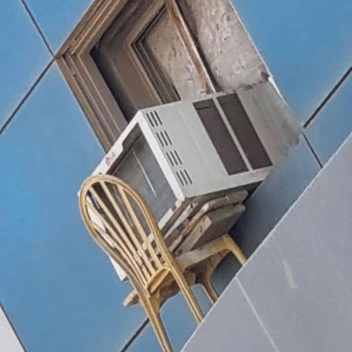 No-Context-Cursed-Images