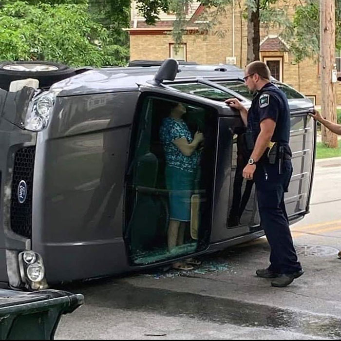 No-Context-Cursed-Images