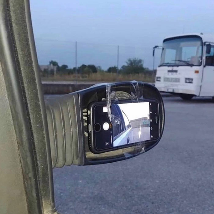 No-Context-Cursed-Images