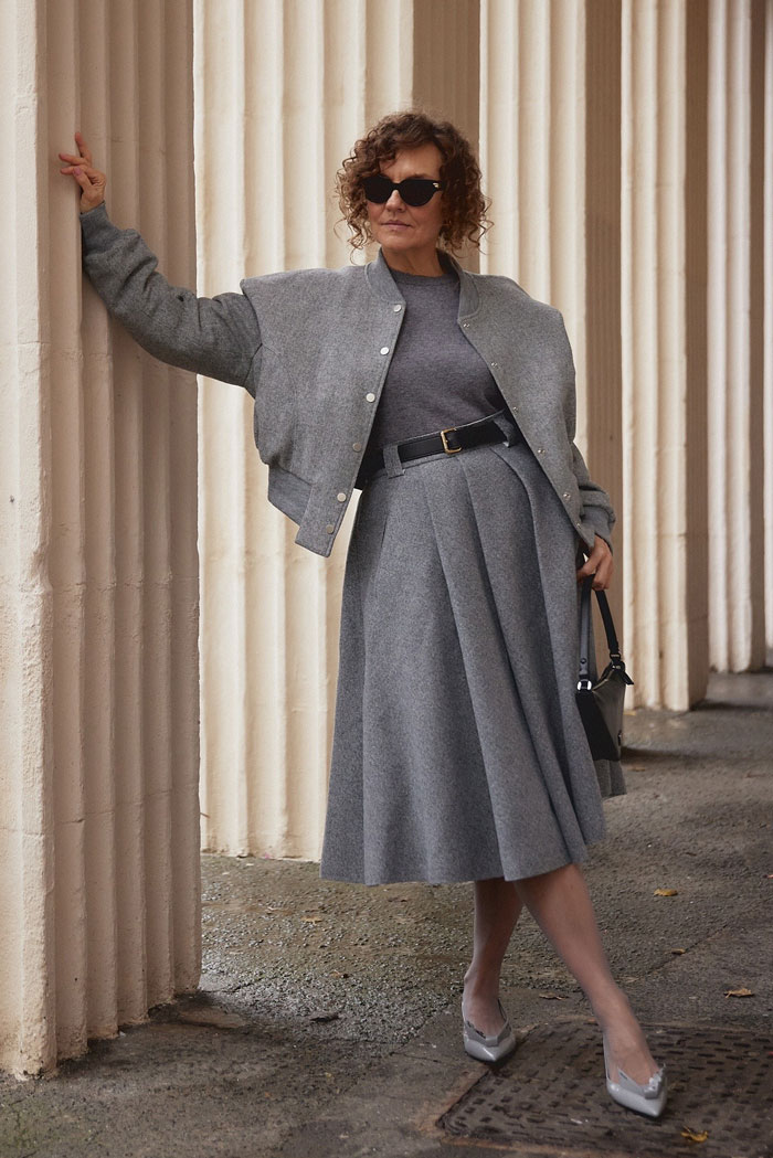 58-Year-Old Woman Loves See-Through Skirts, Wears Them With Confidence, Defying The Stereotypes