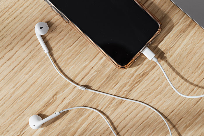 30 'Outdated' Things People Refuse To Stop Using