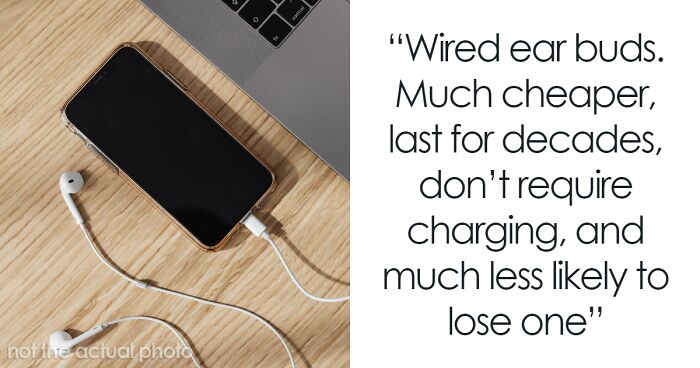 30 ‘Outdated’ Things People Refuse To Stop Using