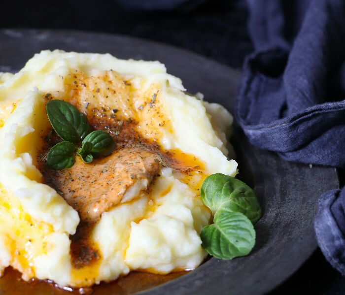 30 Dishes From The Menu Of Picky Eaters Outside The US, According To People Online