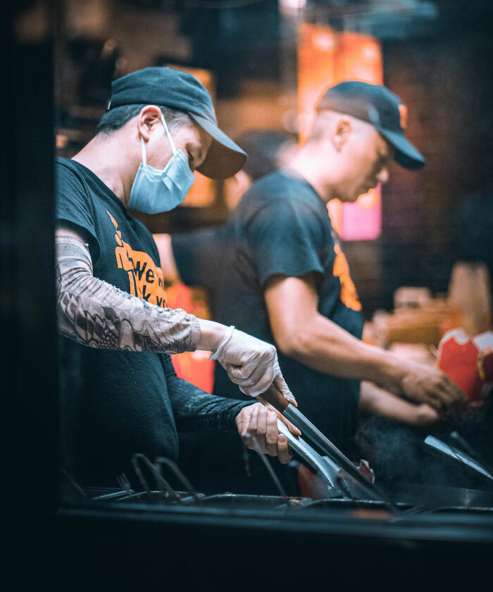 30 Of The Most Entertaining ‘It Doesn’t Work Like That’ Stories, Told By Professionals