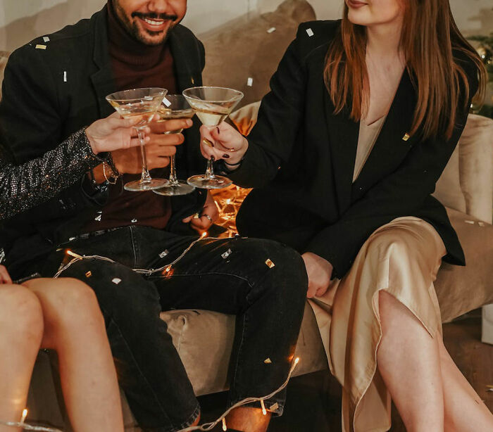 “They Think It’s A Cheat Code”: 30 Women Reveal Their Creepiest Experiences With ‘Nice Guys’