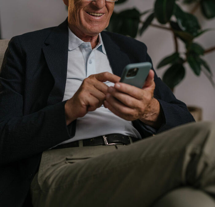 40 People Share Out-Of-Touch Thing An Older Person Have Said That Infuriated Them The Most