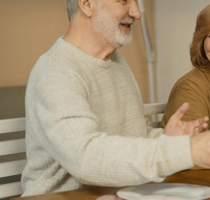 40 People Share Out-Of-Touch Thing An Older Person Have Said That Infuriated Them The Most