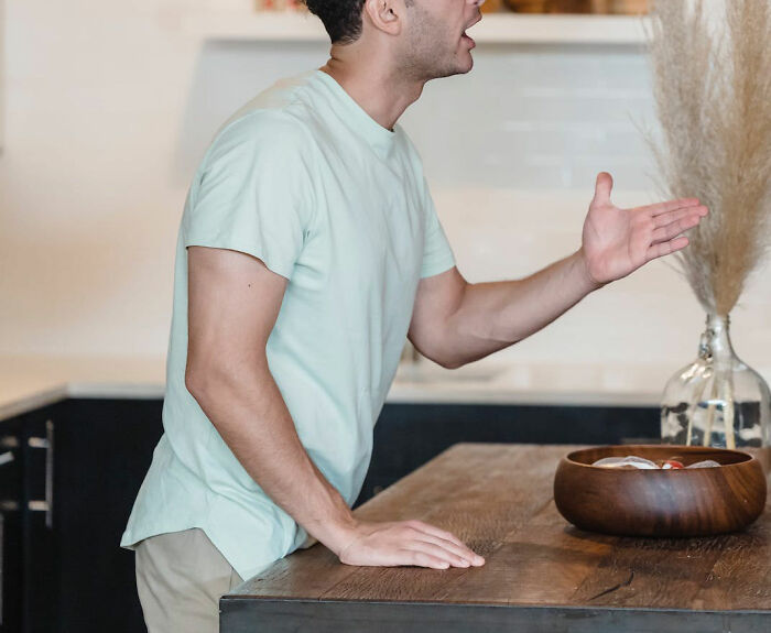 “They Think It’s A Cheat Code”: 30 Women Reveal Their Creepiest Experiences With ‘Nice Guys’