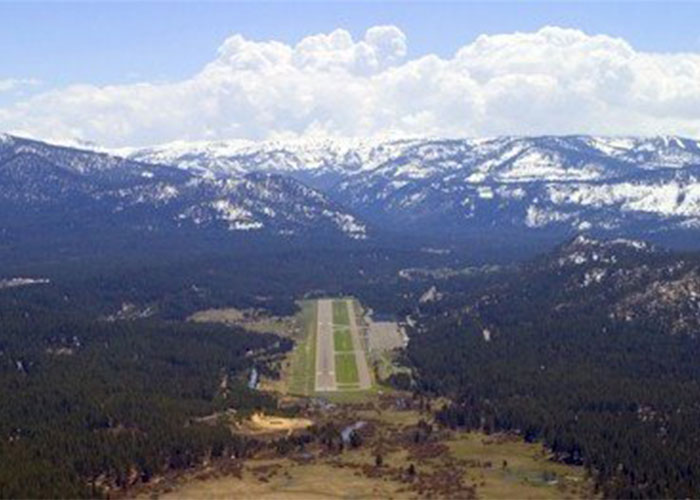 35 Airports Pilots Would Rather Never Land In If They Could Choose