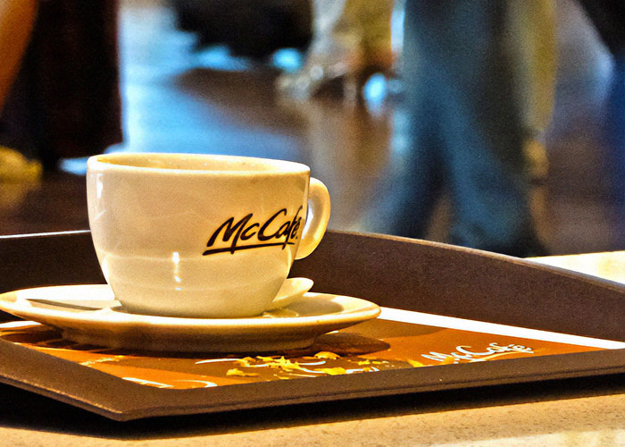 “Everyone Will Hate You”: 35 Restaurant Workers Reveal Dirty Secrets You Might Not Want To Know