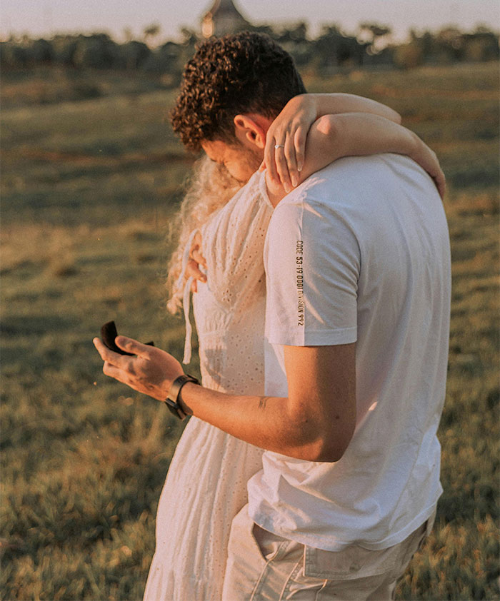 Woman Asks If It&rsquo;s Stupid To Wait For BF To Marry Her, Gets A Reality Check