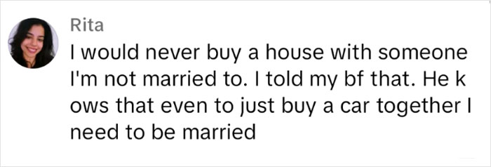Woman Asks If It&rsquo;s Stupid To Wait For BF To Marry Her, Gets A Reality Check