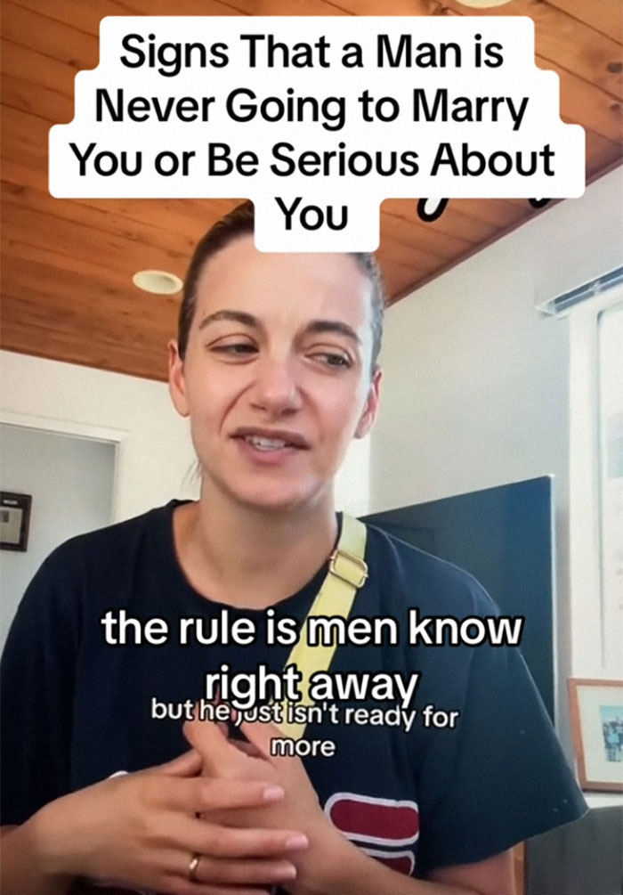 Woman Asks If It&rsquo;s Stupid To Wait For BF To Marry Her, Gets A Reality Check