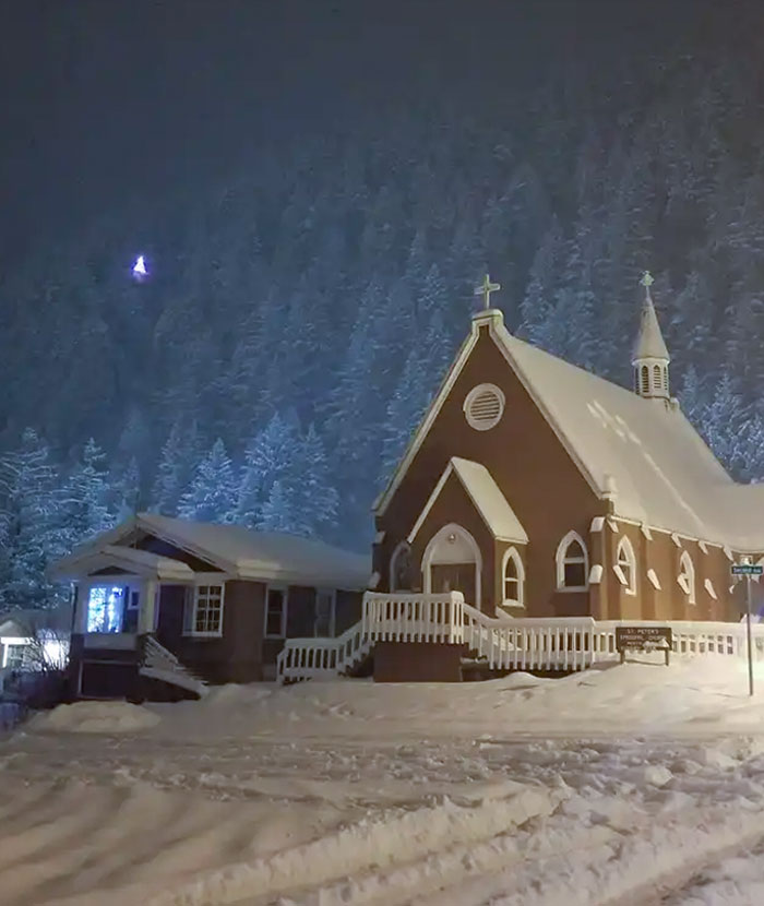 This Church Looks Like A Gingerbread House