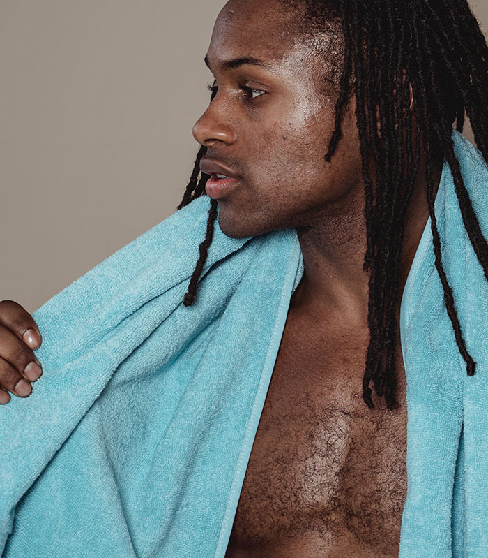 30 Things That Are Absolutely Normal For Men, But Not Women