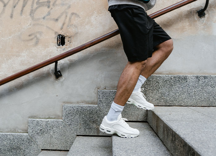 30 Things That Are Absolutely Normal For Men, But Not Women