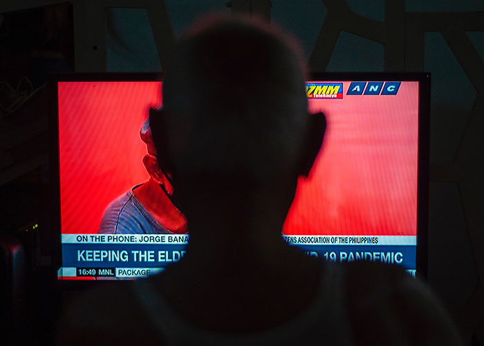 “The Broom That Just Won't Stay Still”: 40 Things People Started To Hate Over Time