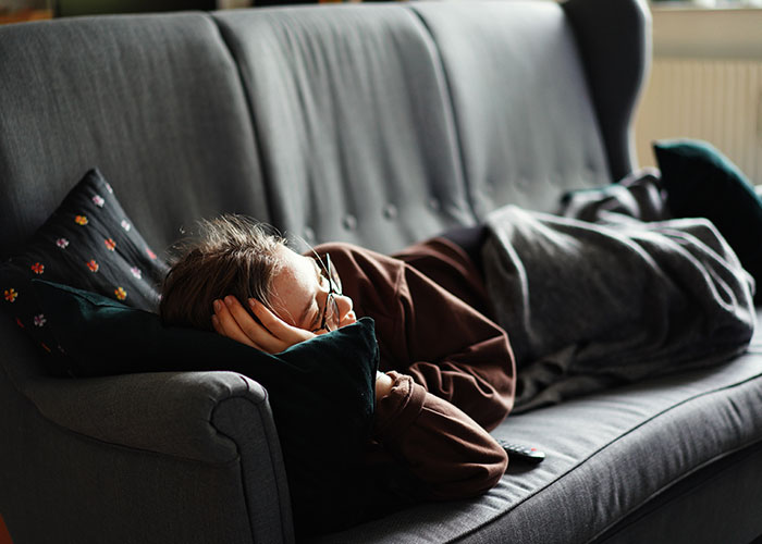 “The Broom That Just Won't Stay Still”: 40 Things People Started To Hate Over Time