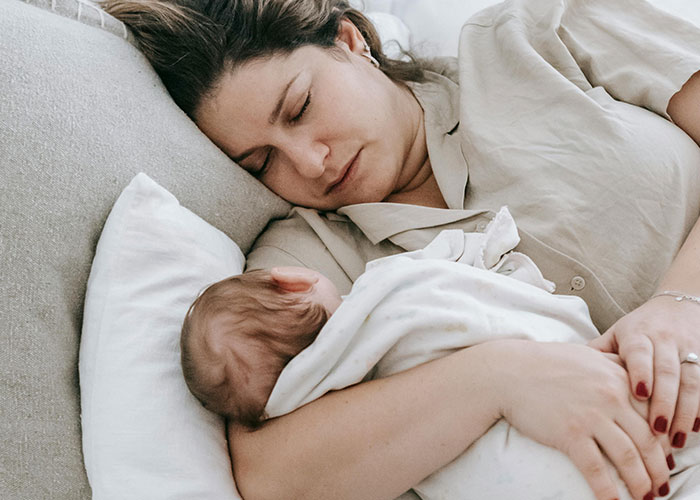 Husband Is Thinking Of Ending His Marriage After His Wife Asks For A Month Off From Being A Mom