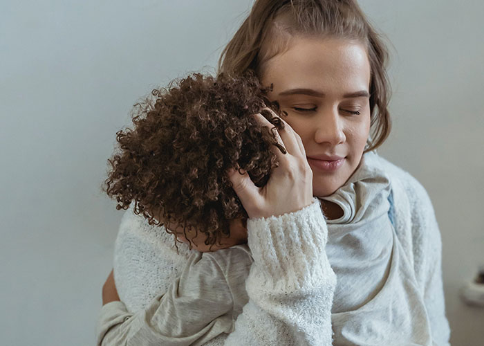 "I Am Begging Parents To Stop": Therapist Lists The Absolute Worst Behaviors That Cause Trauma "I Am Begging Parents To Stop": Therapist Lists The Absolute Worst Behaviors That Cause Trauma