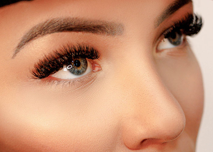 “Settle Down, Handsome Squidward”: 40 People Reveal What Beauty Standards They Find Unattractive