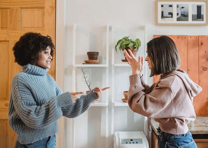 People Are Sharing The Weirdest Things They've Seen At A Friend's House (30 Answers)