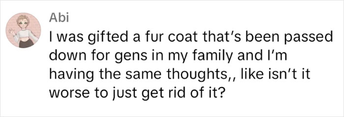 Vegan Gets Kicked Out Of A Bar For Wearing Fur, Starts Questioning Her Morals