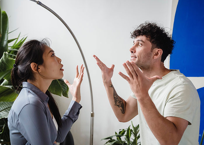 &ldquo;I Trusted My Boyfriend A Lot But She Came With Receipts&rdquo;: Guy Loses GF And PS5 After Christmas