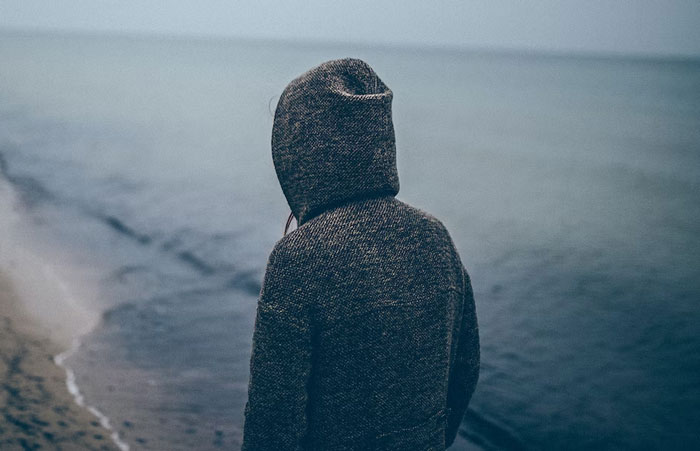 “Take The Hint”: 50 Things People Should Do That Are Basically “Unwritten Rules”