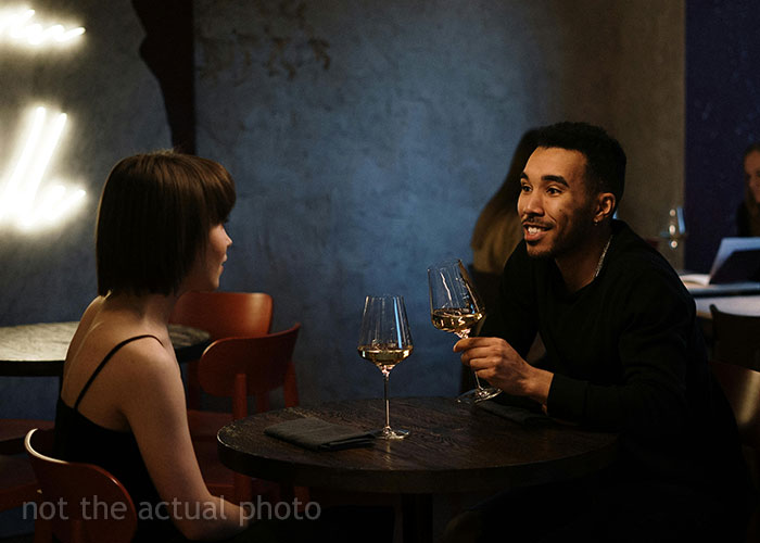 &ldquo;I&rsquo;d Pass&rdquo;: Man Gets Ghosted And Re-Contacted To Get Invited To &ldquo;Bachelorette Night&rdquo;