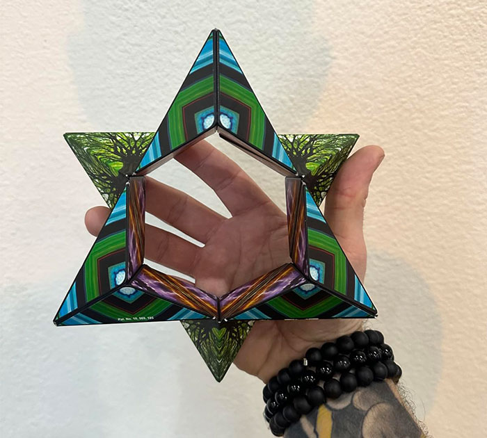  Shashibo: The Fidget Cube That Never Gets Boring