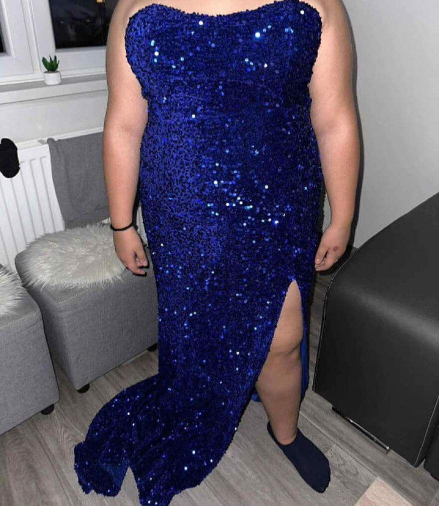 Found This On Facebook Marketplace 😍 She Said Those Are Very Pretty Dresses Good For A Wedding 😛