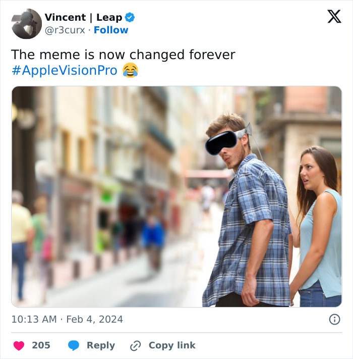 People Have Started Spotting Apple Vision Pro In The Wild&mdash;And It&rsquo;s Scary