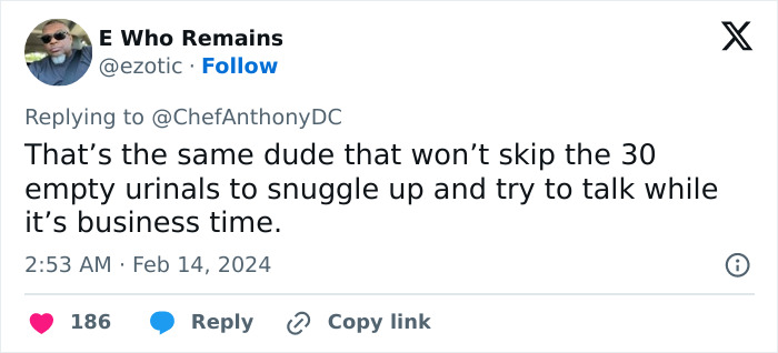 Man&rsquo;s Outraged Post About Fellow Passenger Provokes Hilarious Twitter Thread