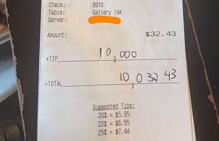 “One Week I’m Amazing, Now I’m Jobless”: Waitress Who Was Tipped $10k Gets Fired “One Week I’m Amazing, Now I’m Jobless”: Waitress Who Was Tipped $10k Gets Fired