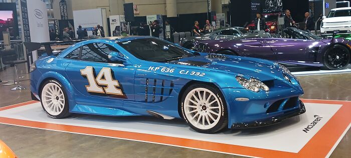 1 Of 12 In The World Slr Hdk