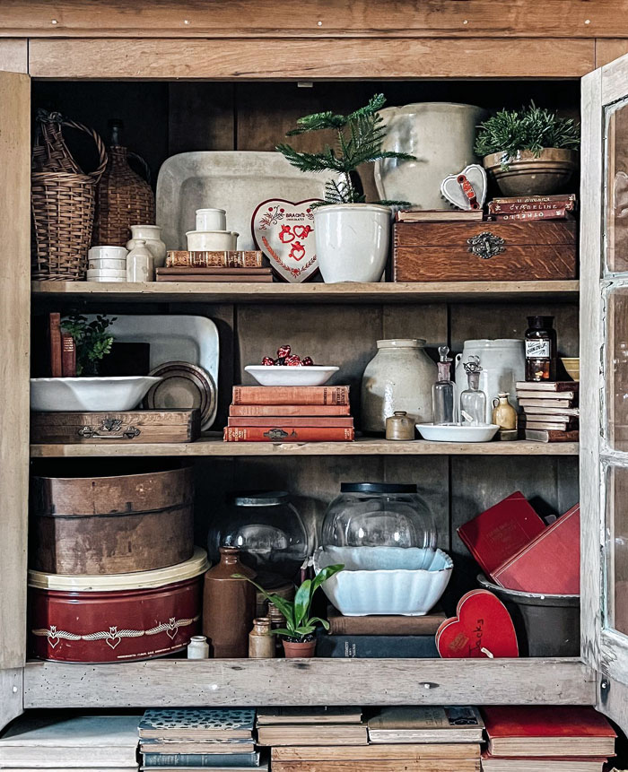 Subtle Valentine's Day Decor. Dark Reds And Neutrals
