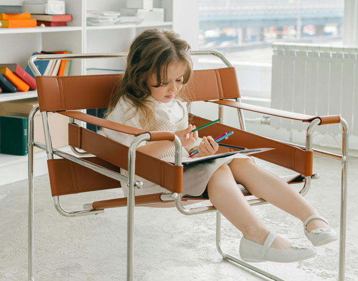 Dad Is Fed Up With Ex-Wife Breastfeeding 7 Y.O Daughter And Saying She’ll Stop “When She’s Ready” Dad Is Fed Up With Ex-Wife Breastfeeding 7 Y.O Daughter And Saying She’ll Stop “When She’s Ready”