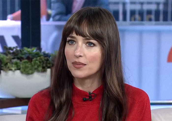 Fans Furious With Dakota Johnson&rsquo;s Nepo Baby Denial Just Days After She Criticized &ldquo;The Office&rdquo;